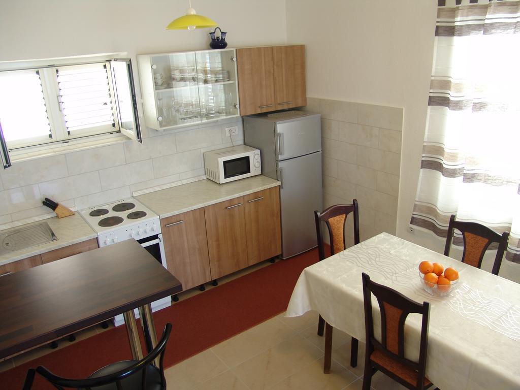 Apartment Davor Gradac (Split-Dalmatia) Quarto foto